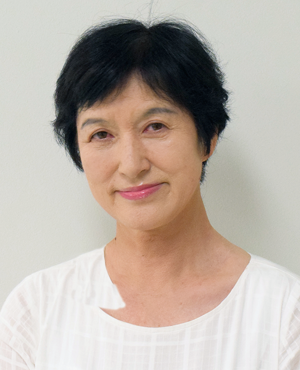 山口モト子